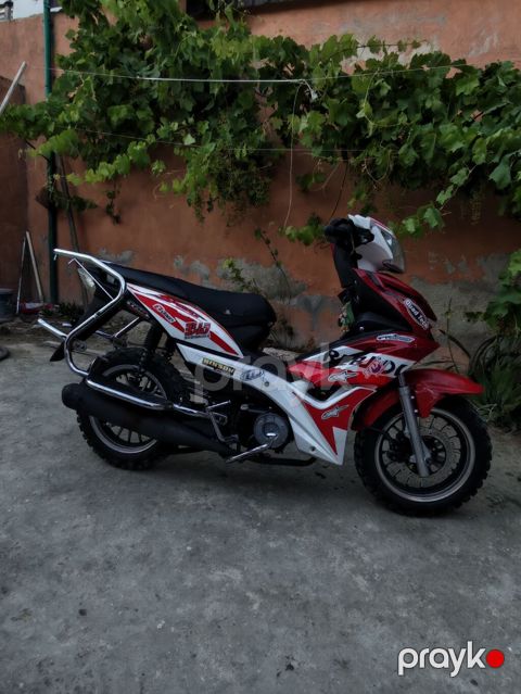 Skuter/moped – şəhər və yüngül off-road üçün Xüsusiyyətlər: - Kuzov — Bakı