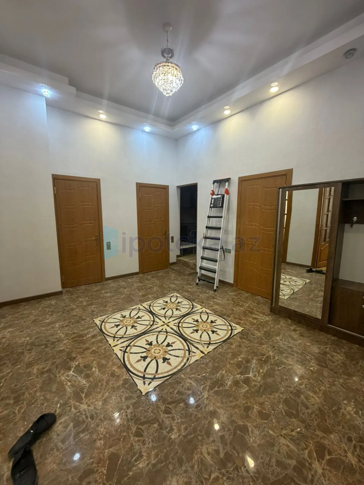3 Otaq, Köhnə tikili, Səbail r., 150.00 m² — Mənzil, Bakı (3)