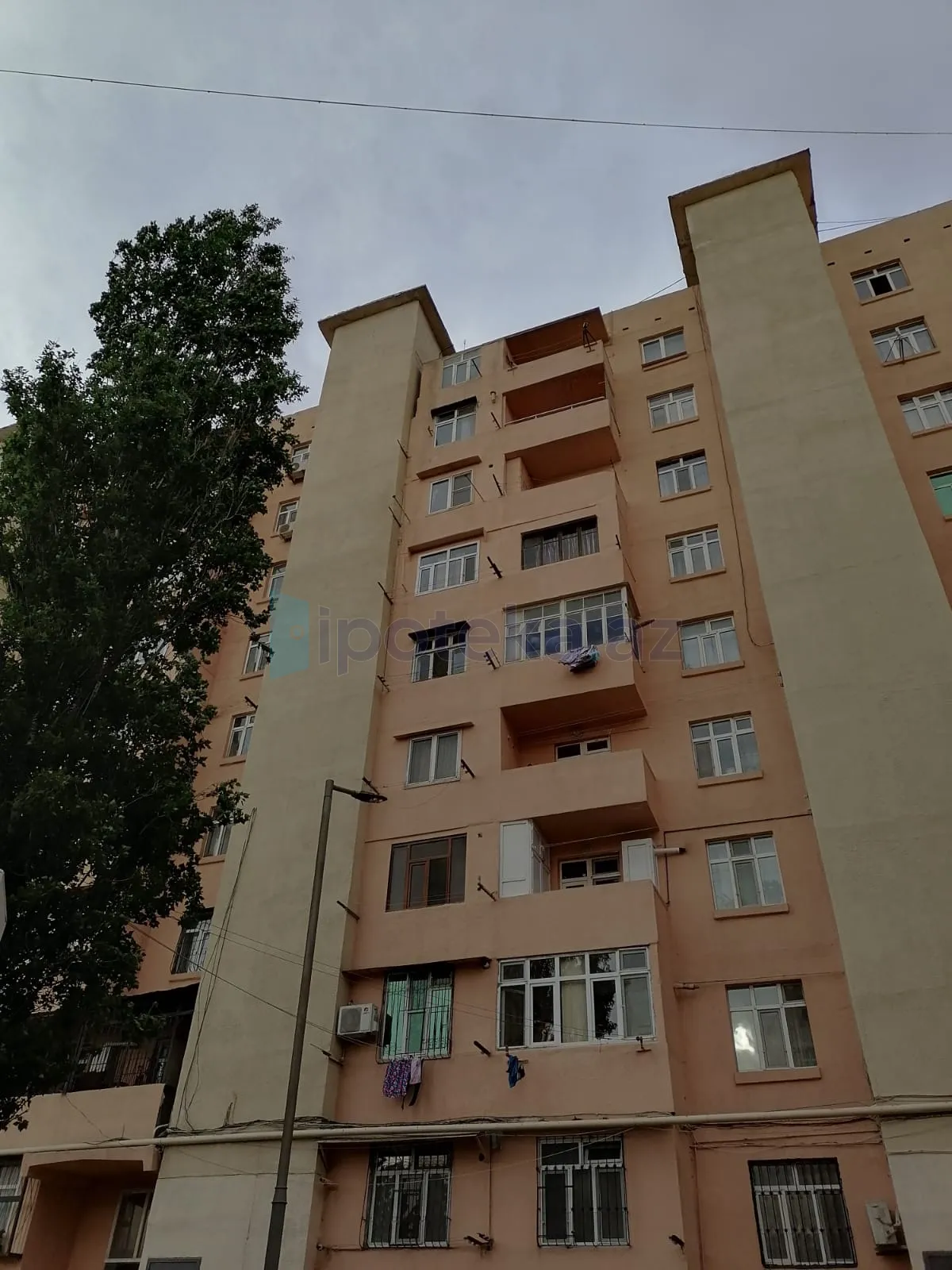 Satılır: 4 Otaq, Köhnə tikili, Suraxanı r., Yeni Günəşli q., 105.50 m² — Bakı