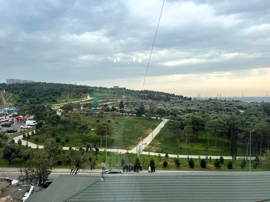 Satılır: 3 Otaq, Köhnə tikili, Xətai r., 85.00 m² — Mənzil, Bakı (9)