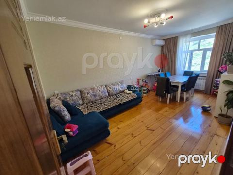 Satılır 2 otaqlı Bina evi menzil (Köhnə tikili), 60 m², Xətai rayonu — Bakı