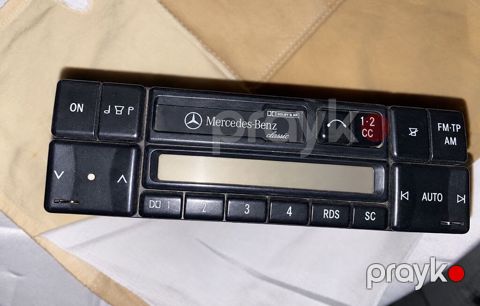 Mersedesin ustunden cixma 1995 il C220 — Bakı
