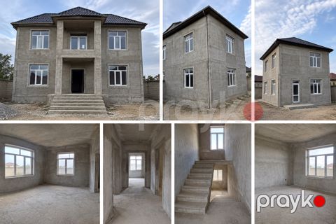 Satılır 90 kv 3 otaqlı mənzil, Həyət evi