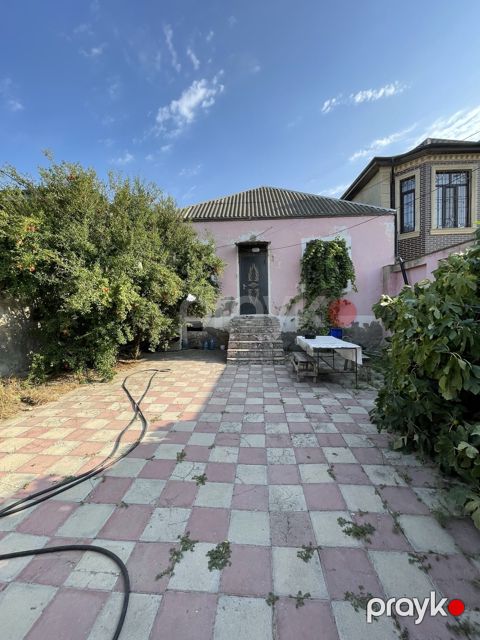 Satılır 3 otaqlı həyət evi/bağ evi 75 m² — Bakı