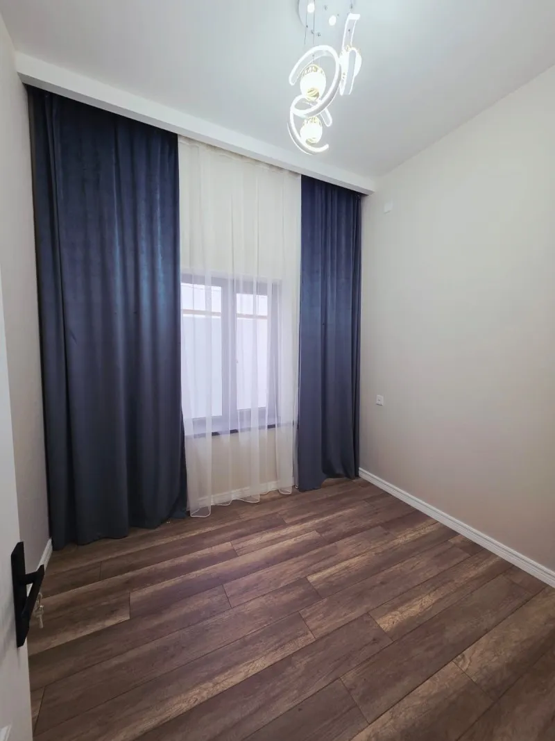 Koroğlu m.st, 4 otaqlı Həyət evi satılır - 130 m², 1 mərtəbə, 3 sot — Ev, villa, Bakı (7)