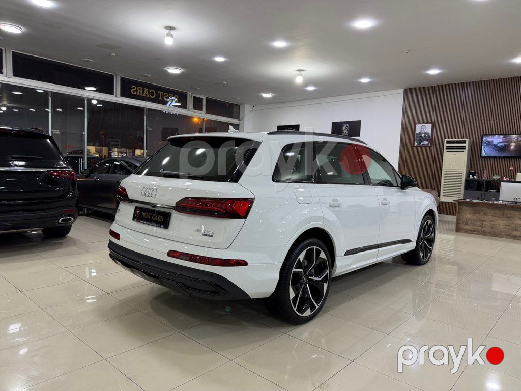 Audi Q7, 2.0 L, 2020 il, 80 000 km — Avtomobillər, Bakı (8)