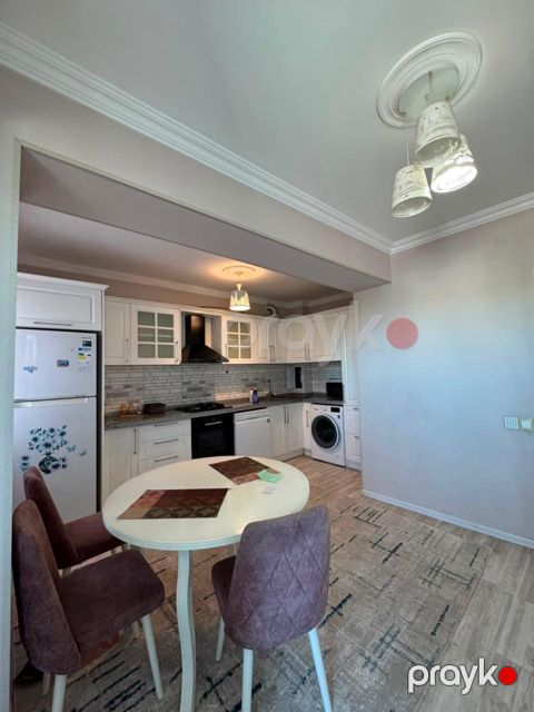 3-otaqlı mənzil, Elmlər Akademiyası m., 85 m²