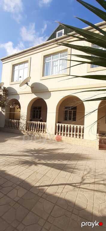 Həyət evi, Ramana qəs — Bakı