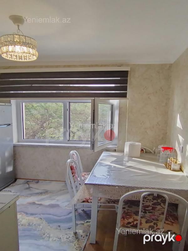 Satılır 2 otaqlı Bina evi menzil (Köhnə tikili), 50 m², 3-cü mikrorayon — Mənzil, Sumqayıt (7)