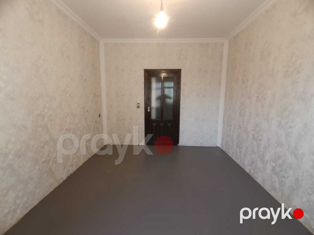 Satılır 4 otaqlı köhnə tikili 95 m² — Mənzil, Bakı (4)