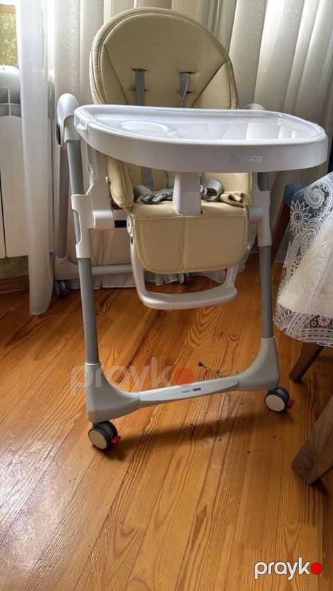 Endirim edildi Yemek stolu 45 azn Italiyanin Peg perego — Mehdiabad