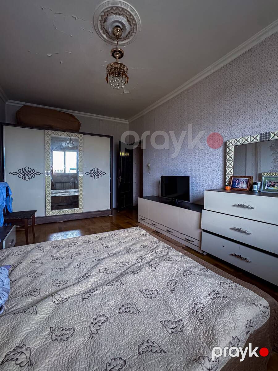 Satılır 4 otaqlı köhnə tikili 100 m² — Mənzil, Bakı (7)