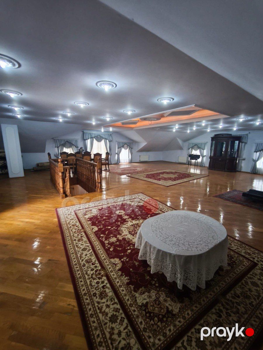 Satılır 7 otaqlı həyət evi/bağ evi 350 m² — Ev, villa, Bakı (12)