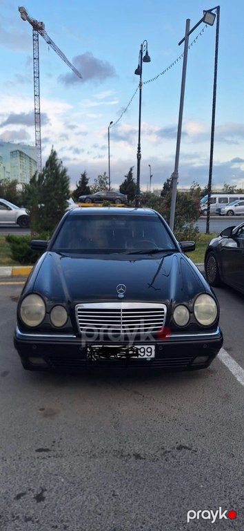 Mercedes E 320, 3.2 L, 1997 il, 246 000 km — Sumqayıt