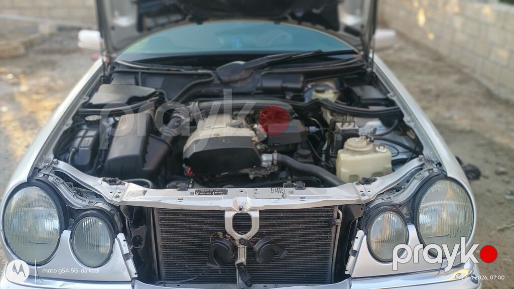 Mercedes-Benz E 200: 2 l 1997 il Sedan — Avtomobillər, Sabirabad (10)