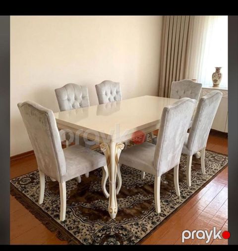 Masa desti satilir. Olcu 180x90 Acilan deyil. *Qiymeti 330 Azn* — Bakı