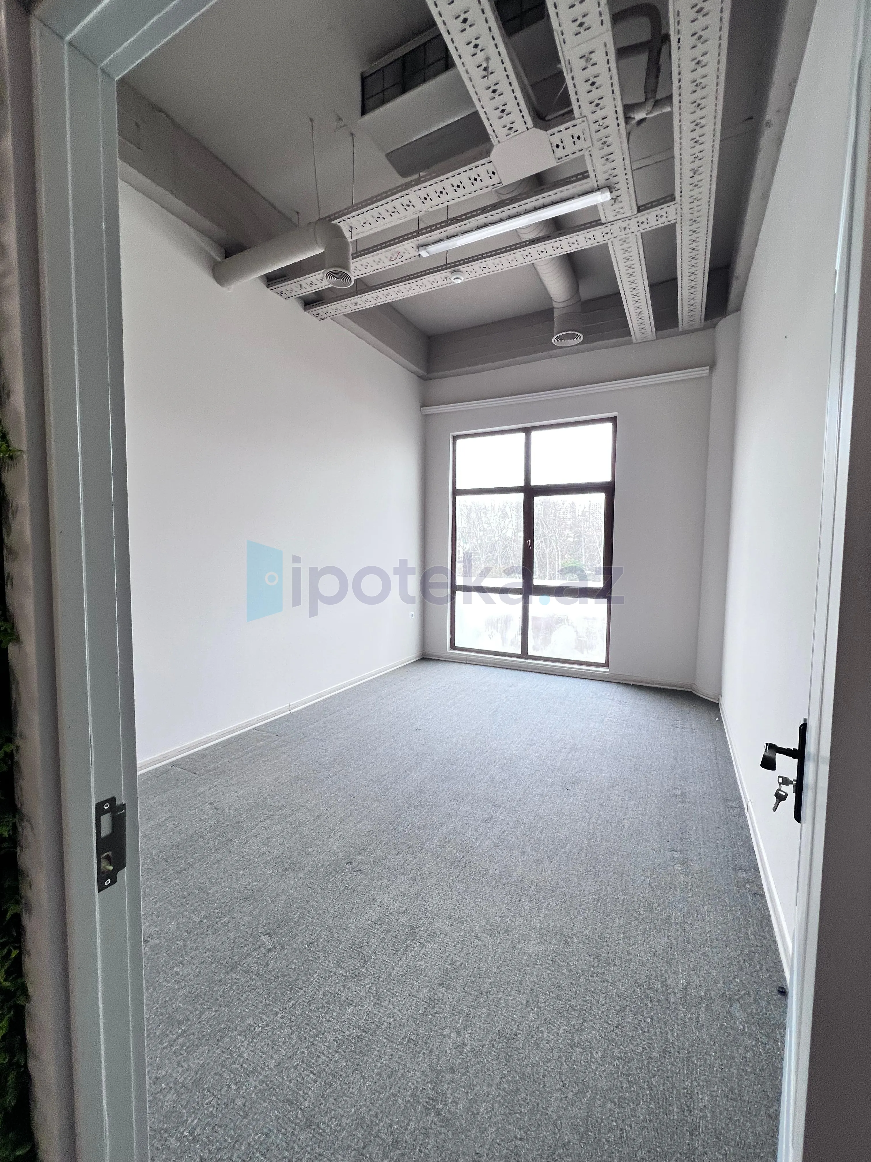 4 Otaq, Ofislər, Nəsimi r., 160.00 m² — Ofis, Bakı (2)