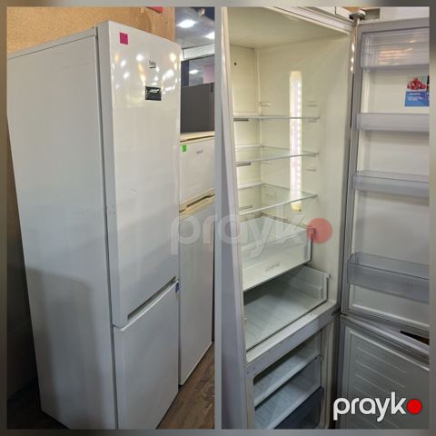 Beko iki kameralı soyuducu - Aşağıda dondurucu, yuxarıda soyuducu — Digah