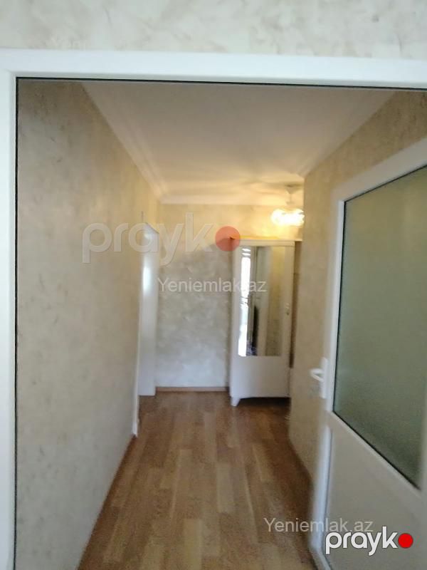 Satılır 2 otaqlı Bina evi menzil (Köhnə tikili), 50 m², 3-cü mikrorayon — Mənzil, Sumqayıt (10)