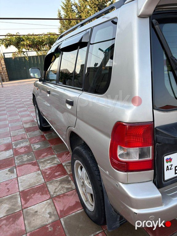 Mitsubishi Pajero io, 2.0 L, 2001 il, 359 976 km — Avtomobillər, Sumqayıt (7)