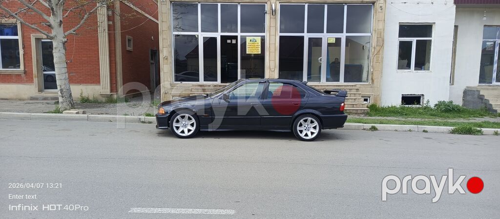 BMW 3 series: 1.8 l 1992 il Sedan — Avtomobillər, Gəncə (3)