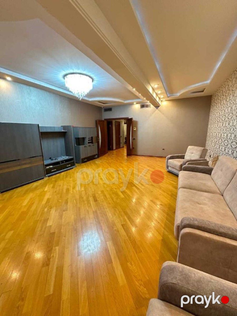 Satılır 3 otaqlı yeni tikili 130 m² — Mənzil, Bakı (2)