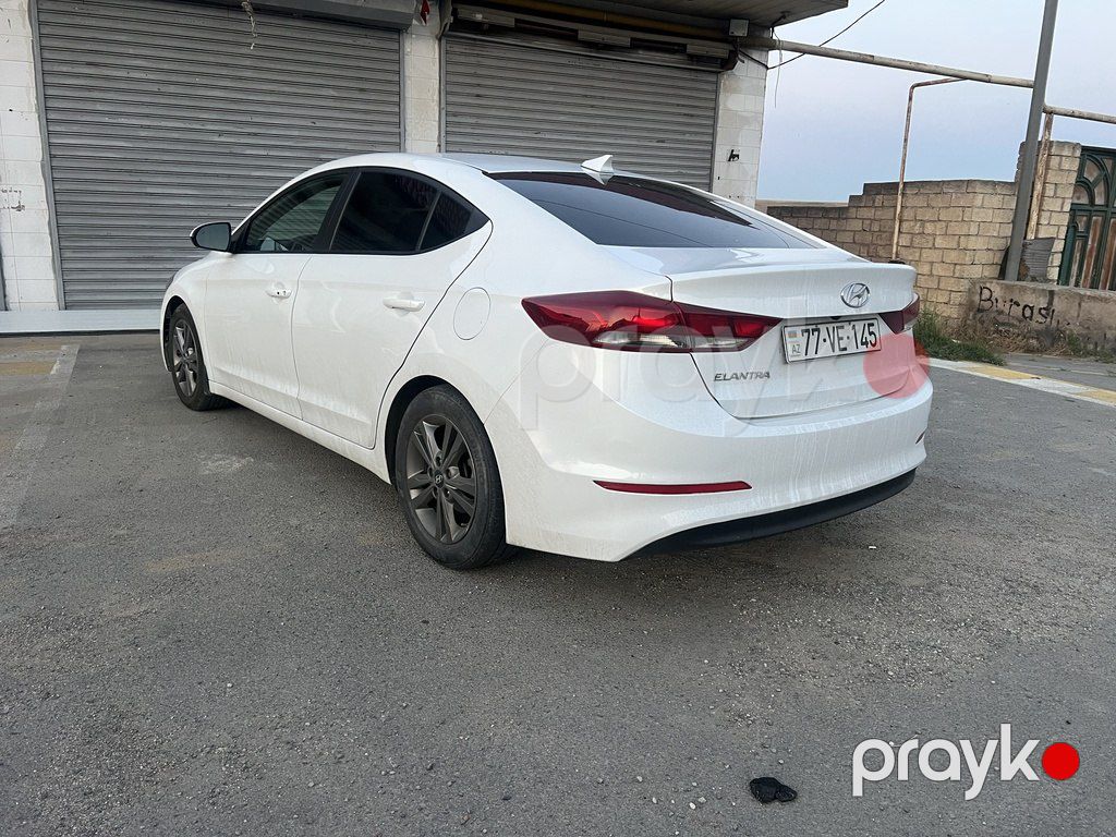 Hyundai Elantra, 2.0 L, 2018 il, 90 000 km — Avtomobillər, Bakı (4)