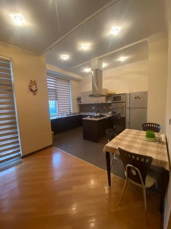 Satılır: 4 Otaq, Yeni tikili, Yasamal r., 163.00 m² — Mənzil, Bakı (4)