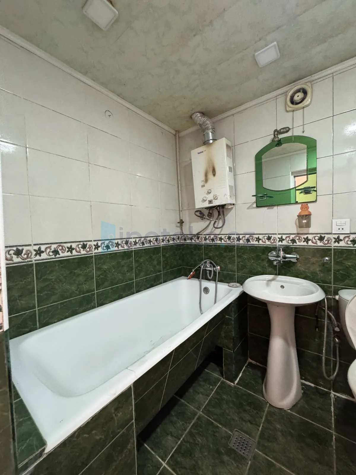 Satılır: 2 Otaq, Köhnə tikili, Nərimanov r., 52.00 m² — Mənzil, Bakı (5)