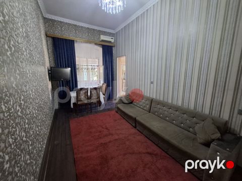 Satılır 3 otaqlı köhnə tikili 65 m² — Bakı