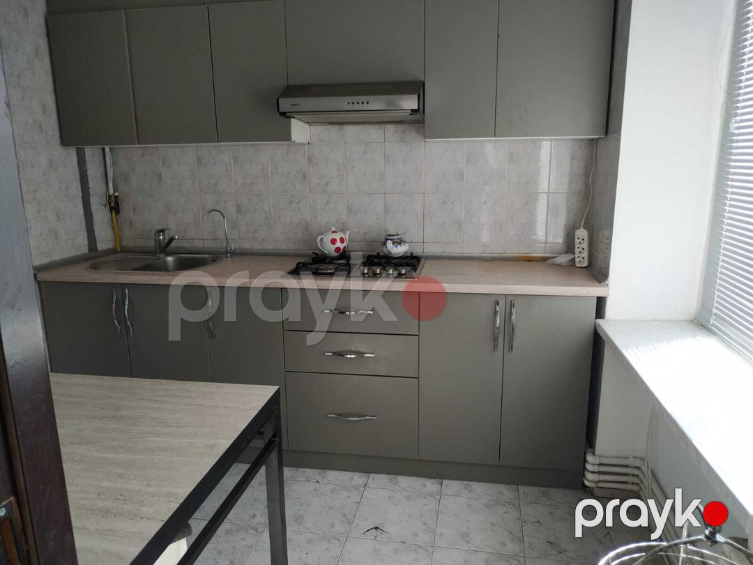 İcarəyə verilir 3 otaqlı köhnə tikili 65 m² — Mənzil, Bakı (8)