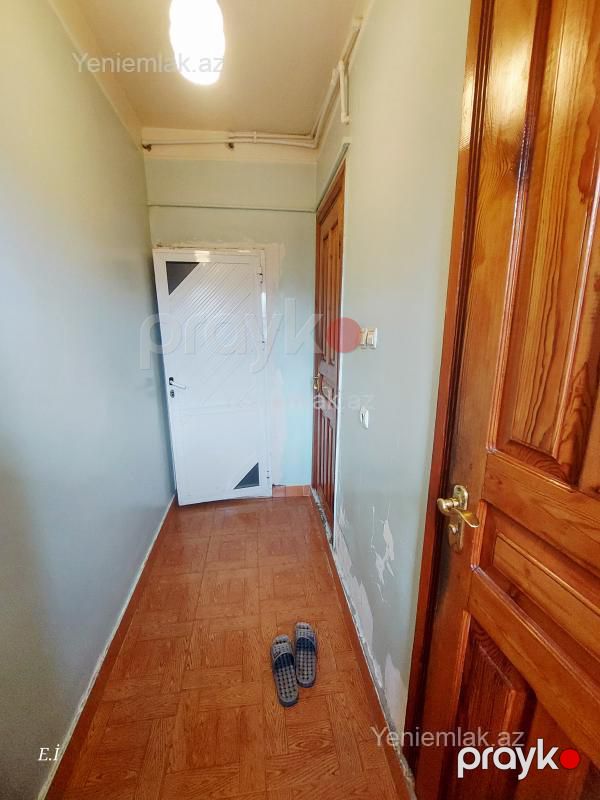 Satılır 3 otaqlı Bina evi menzil (Köhnə tikili), 70 m², 17-ci mikrorayon — Mənzil, Sumqayıt (11)