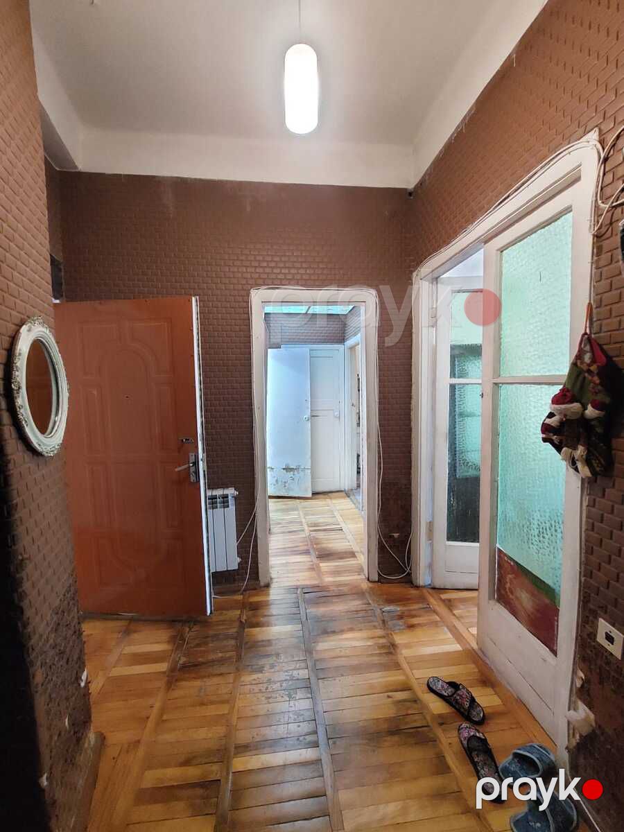 Satılır 2 otaqlı köhnə tikili 65 m² — Mənzil, Bakı (5)
