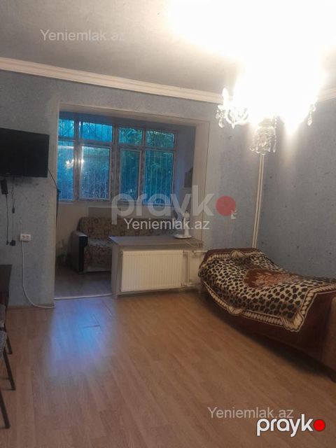 Satılır 1 otaqlı Bina evi menzil (Köhnə tikili), 35 m², Suraxanı rayonu — Bakı