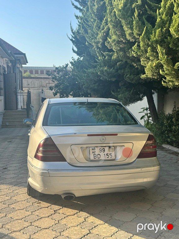 Mercedes C 230, 2.5 L, 2005 il, 326 000 km — Avtomobillər, Bakı (5)