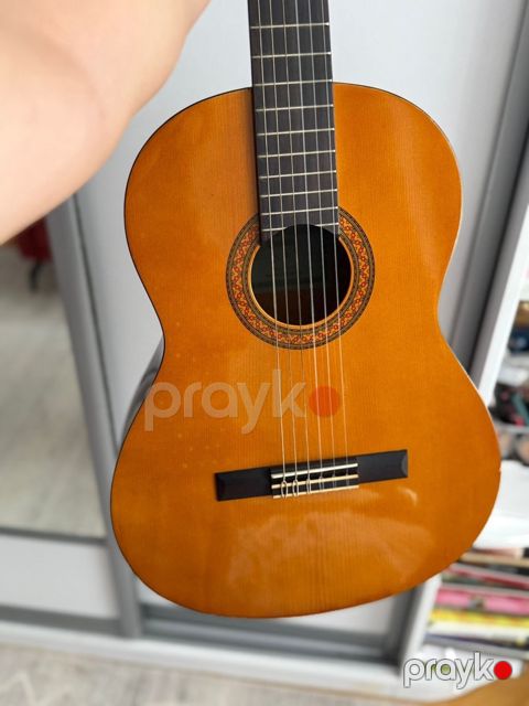 Klassik gitara — Bakı