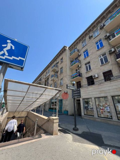 Bakı, 2 otaqlı, Köhnə tikili, 30 kv. m — Bakı