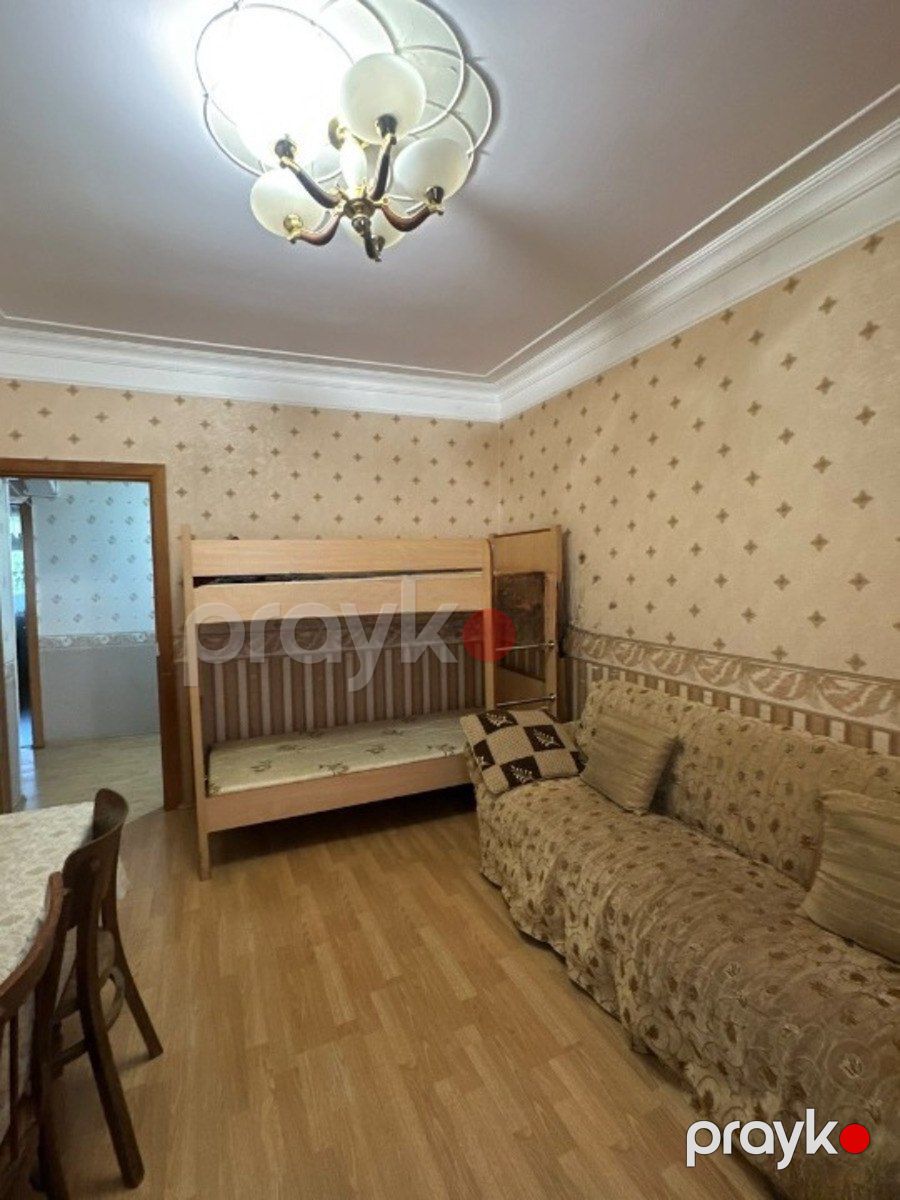 Satılır 5 otaqlı köhnə tikili 110 m² — Mənzil, Bakı (8)