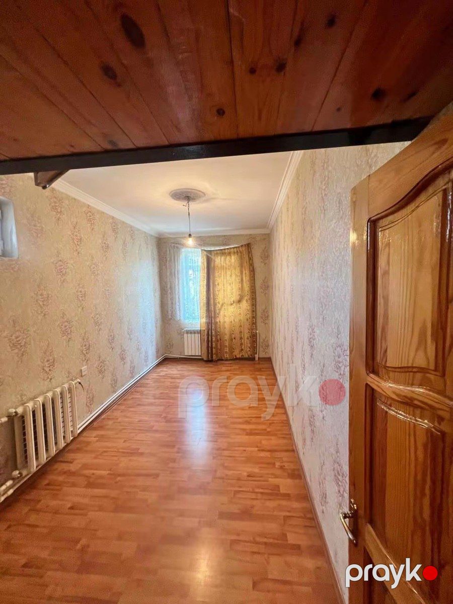 Satılır 2 otaqlı köhnə tikili 55 m² — Mənzil, Bakı