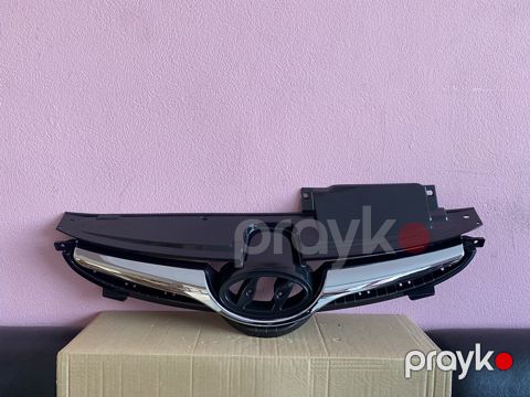 "Hyundai Elantra 2014" radiator barmaqlığı — Bakı