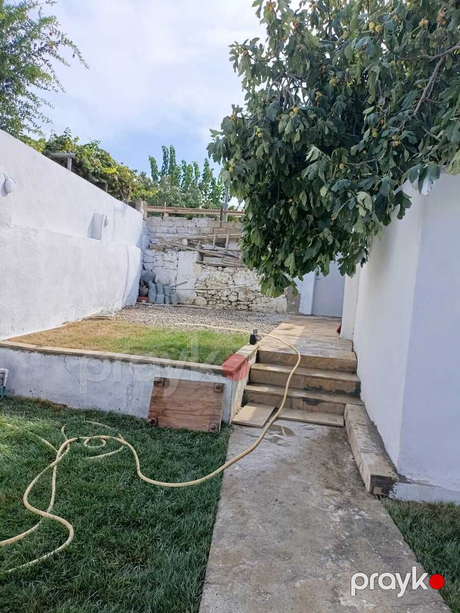 Satılır 4 otaqlı həyət evi/bağ evi 100 m² — Ev, villa, Bakı (2)