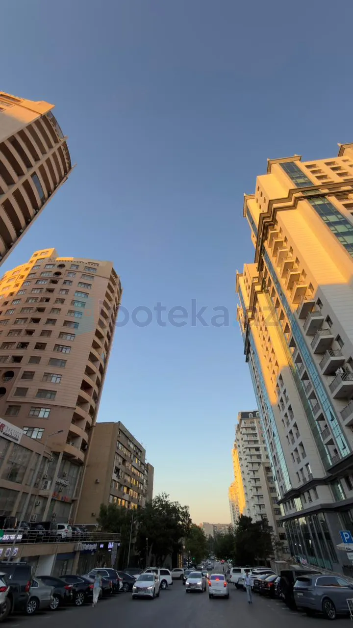 Satılır: 2 Otaq, Obyekt, Yasamal r., 100.00 m² — Bakı