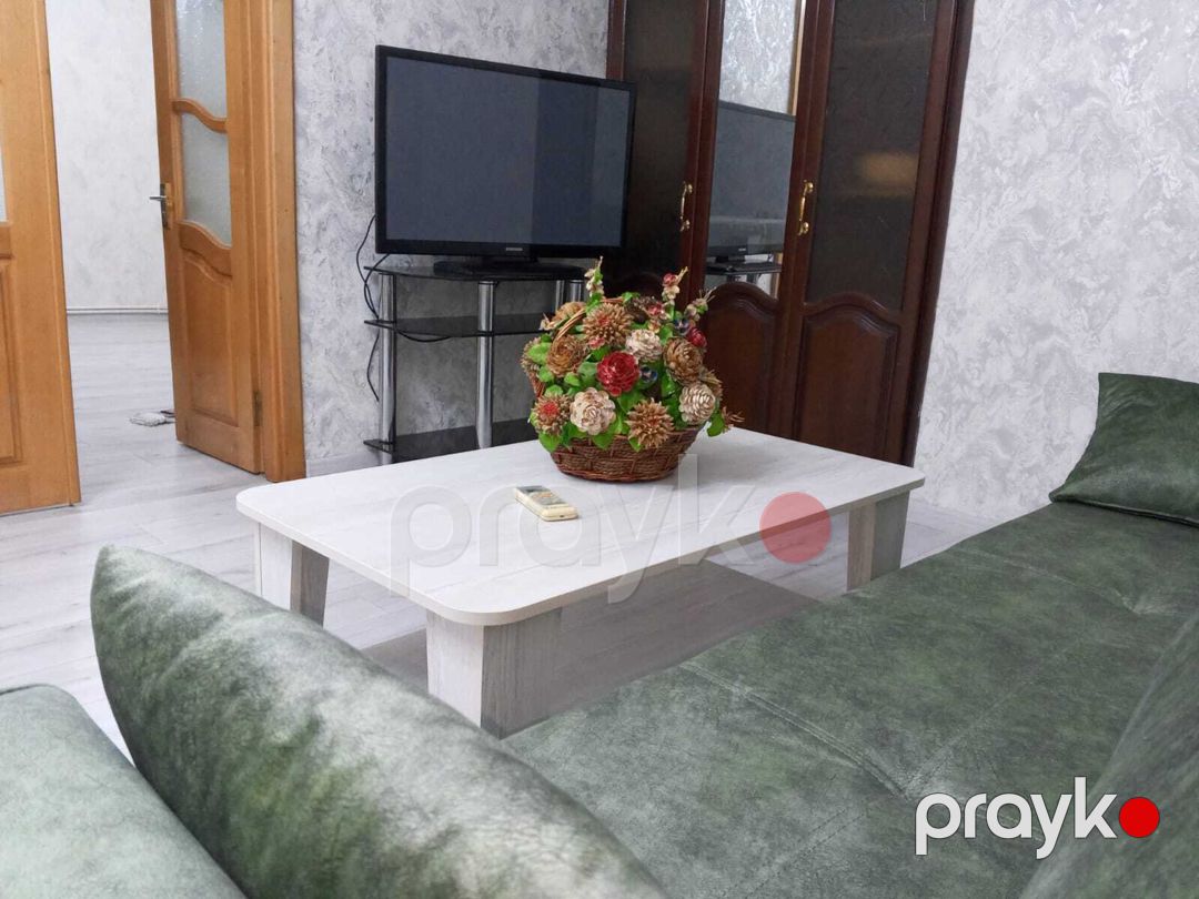 İcarəyə verilir 2 otaqlı köhnə tikili 80 m² — Mənzil, Bakı (4)