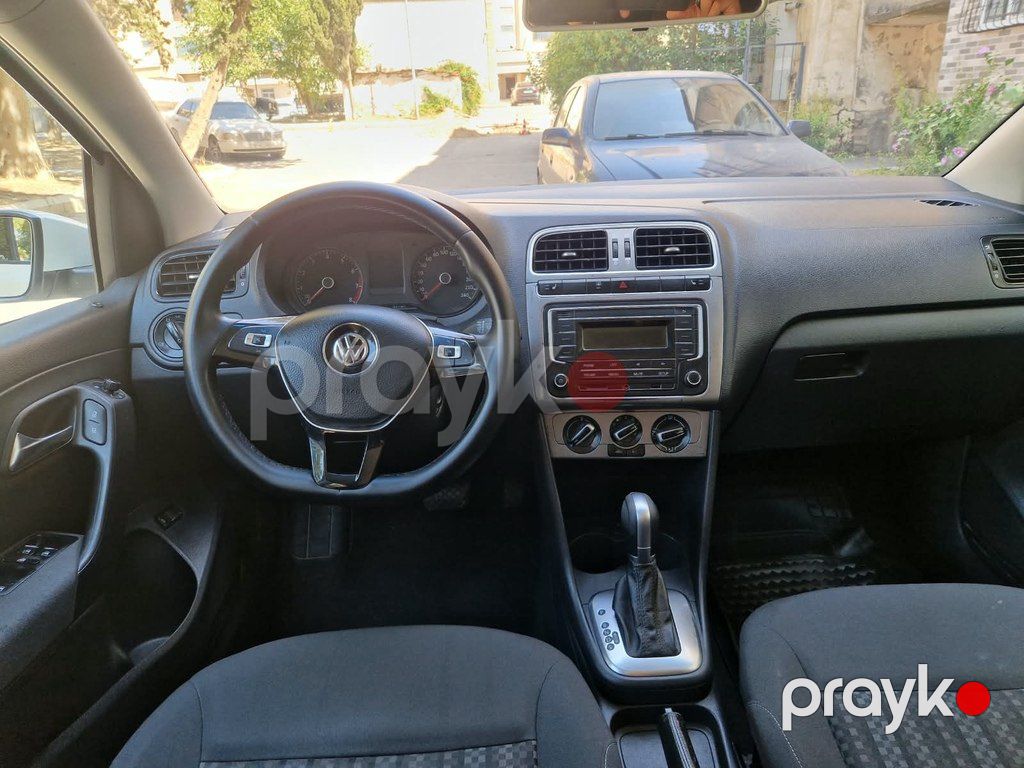 Volkswagen Polo, 1.6 L, 2019 il, 132 000 km — Avtomobillər, Bakı (9)