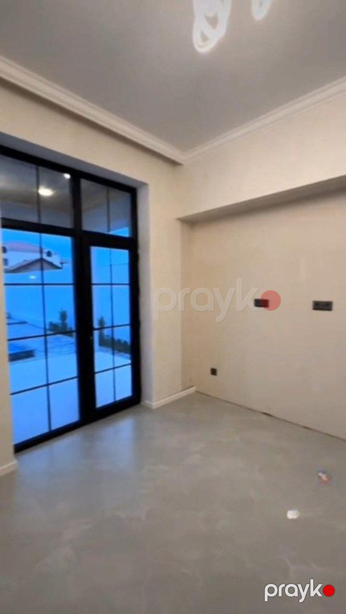 Satılır 5 otaqlı həyət evi/bağ evi 250 m² — Ev, villa, Bakı (8)