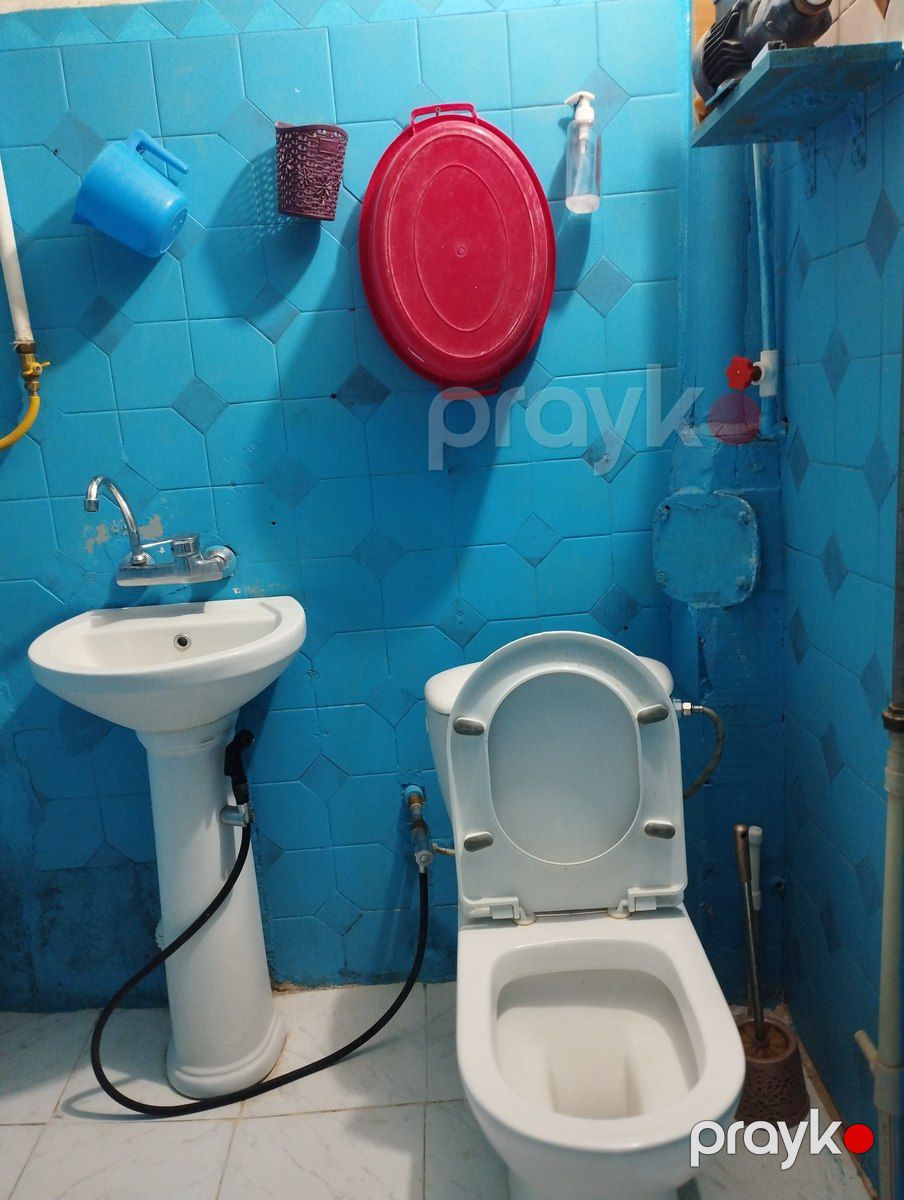 İcarəyə verilir 1 otaqlı köhnə tikili 35 m² — Mənzil, Bakı (8)