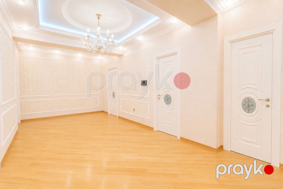 Satılır 4 otaqlı yeni tikili 225 m² — Mənzil, Bakı (8)