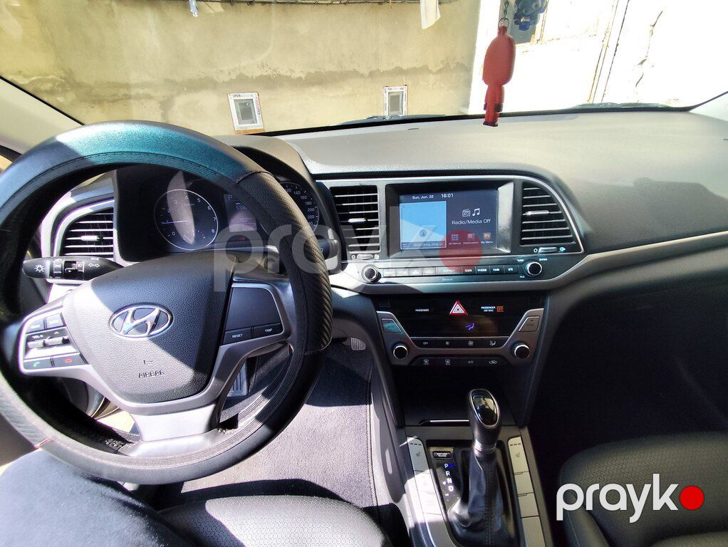 Hyundai Avante, 1.6 L, 2016 il, 200 000 km — Avtomobillər, Bakı (6)
