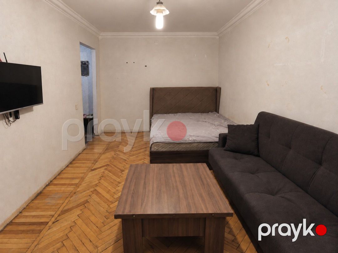 Satılır 2 otaqlı köhnə tikili 33 m² — Mənzil, Bakı (2)