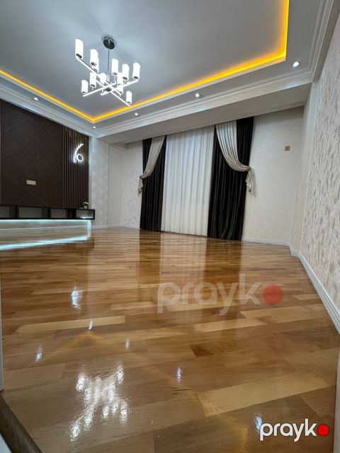 Satılır 3 otaqlı yeni tikili 110 m²